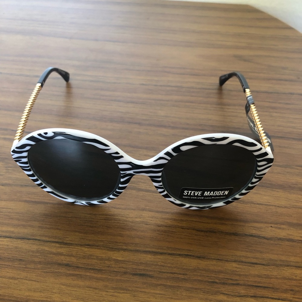Steve Madden sunglasses shades